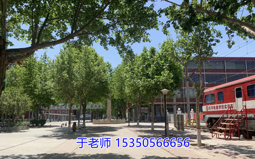 石家莊東華鐵路學校在校生多少人？
