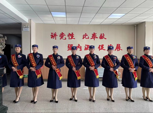 2022年初中生學高鐵乘務專業(yè)分數線